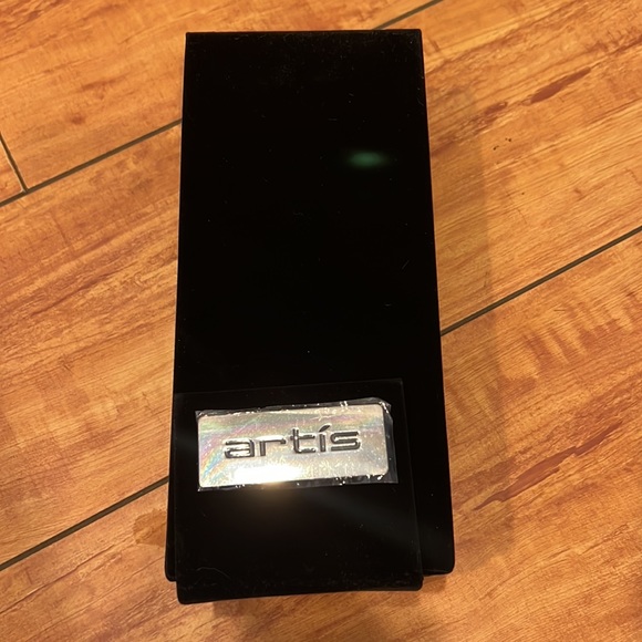 Artis Circle 1 Brush - Picture 3 of 9